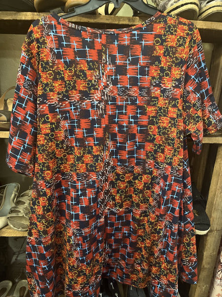 Crosshatch print tunic top Lularoe